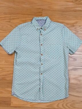 Sovereign Code Mint Short-Sleeve Button-Down w/ Coral Flamingo Accent Size M GU